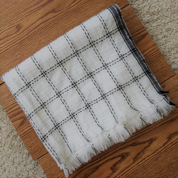 Ann Taylor Double Windowpane Blanket Scarf - Picture 2 of 2